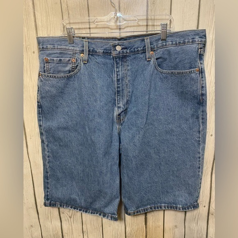 Levis 469 Size 40 Dad Jean Shorts Loose Fit.